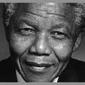 Portrait Noir et Blanc de Nelson Mandela dit Madiba